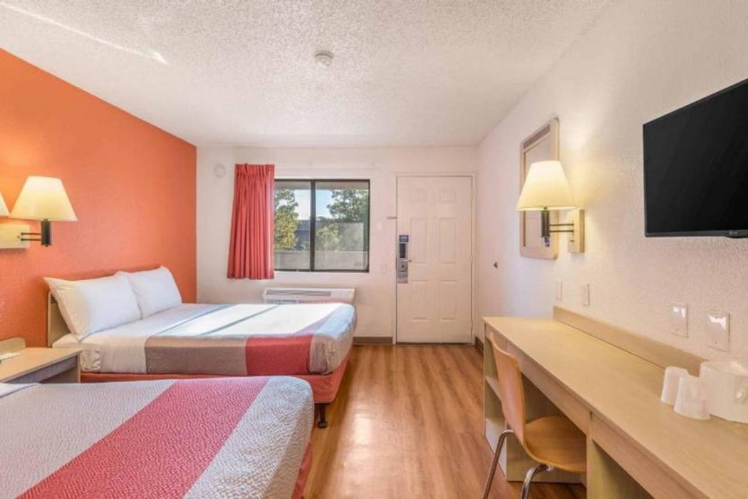 Motel6 Fairfield, CA - Napa Valley 16/40