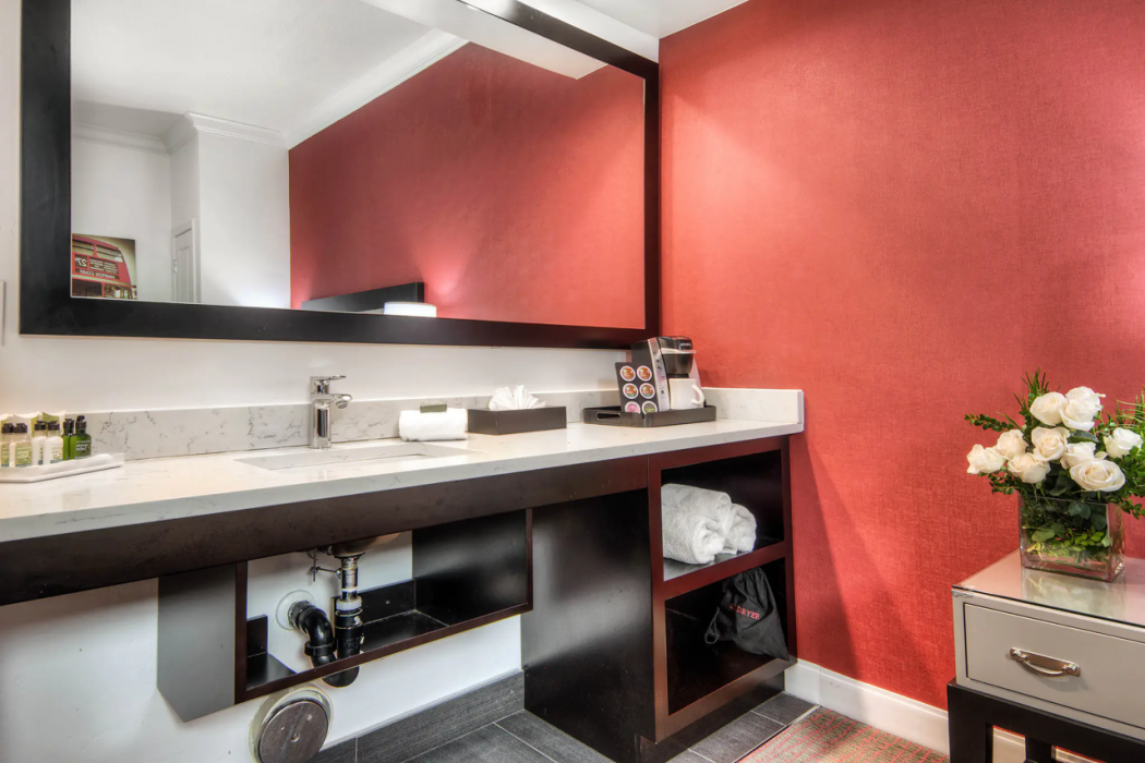 Aggie Inn, an Ascend Collection Hotel 9/18