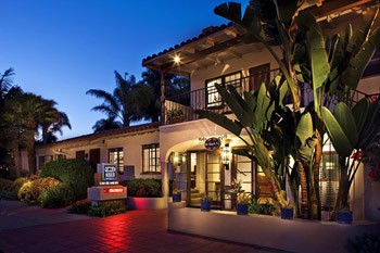 Casa Del Mar Inn B&B image