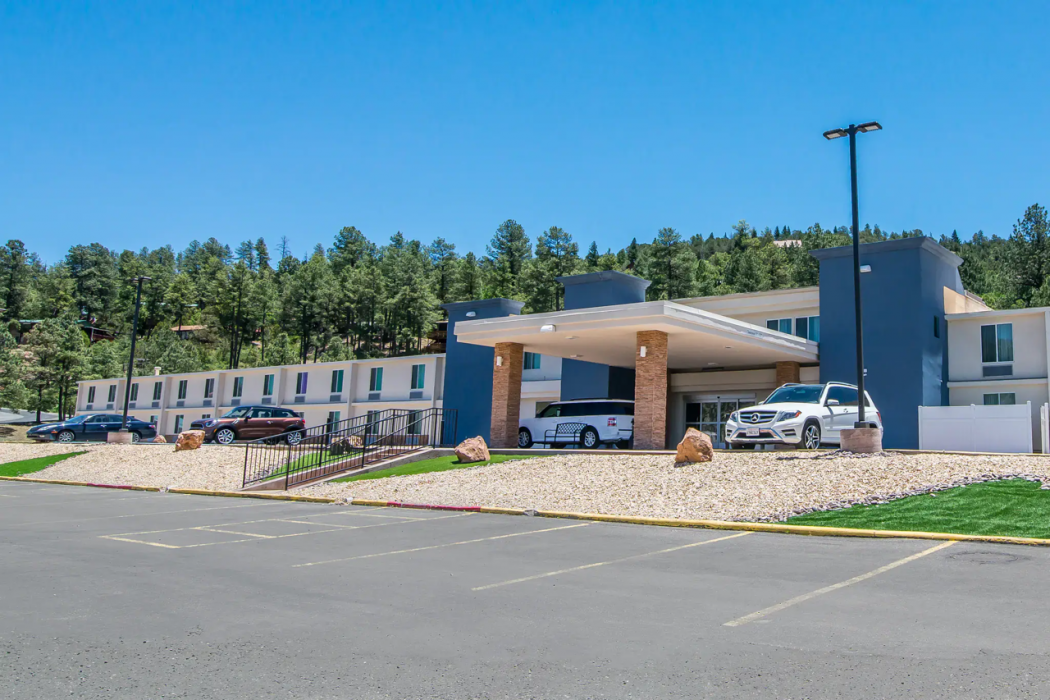 Elevate Hotel at Sierra Blanca Ruidoso, an Ascend Collection Hotel image