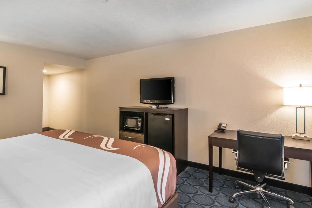 Elevate Hotel at Sierra Blanca 6/50