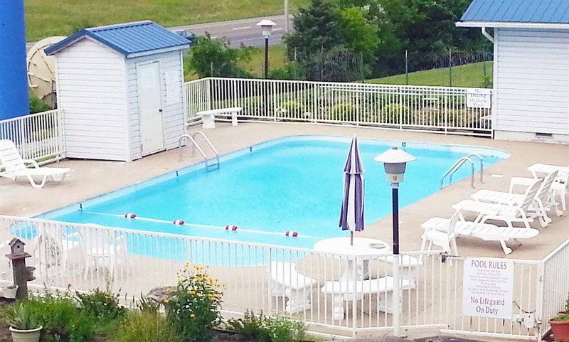 Smokies Motel Sevierville Kodak 12/21
