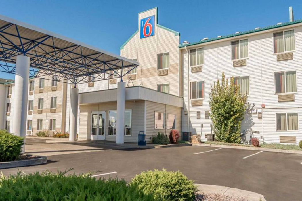 Motel6 Redmond, OR in REDMOND - OR