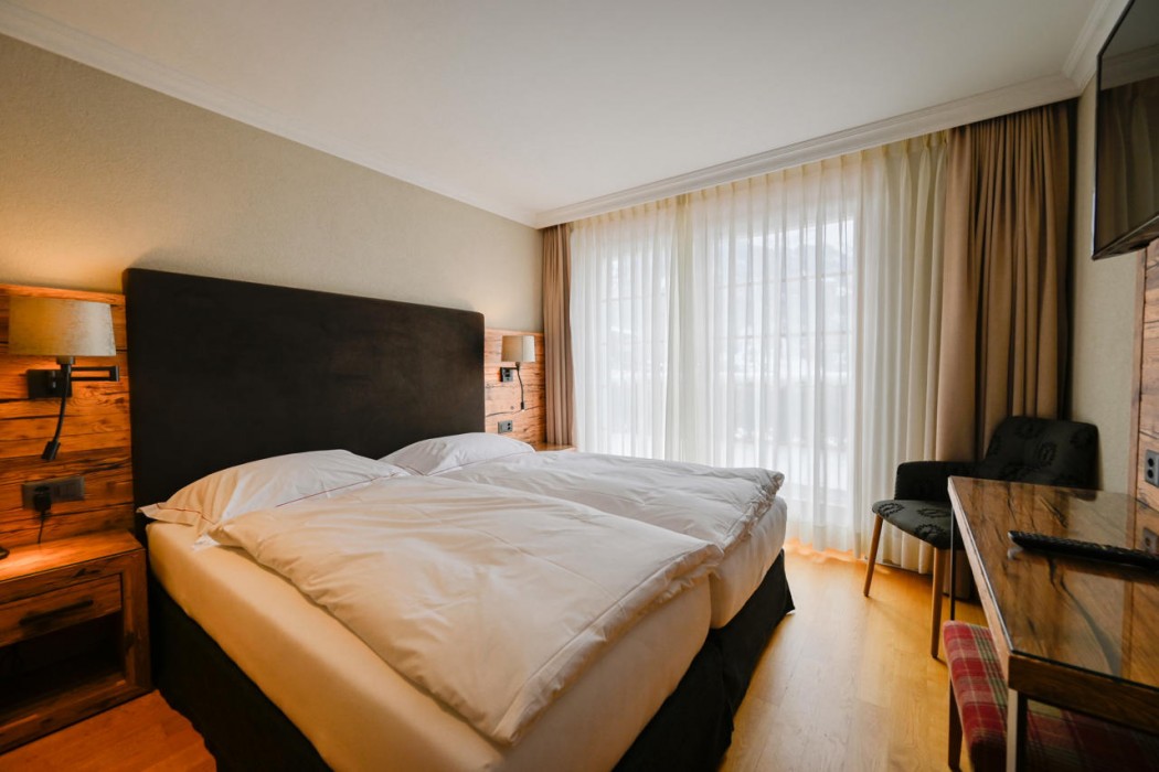 Romantik Hotel Schweizerhof 51/83
