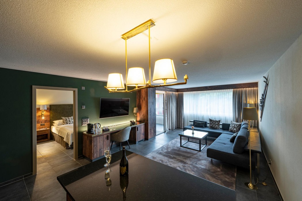 Romantik Hotel Schweizerhof 40/83