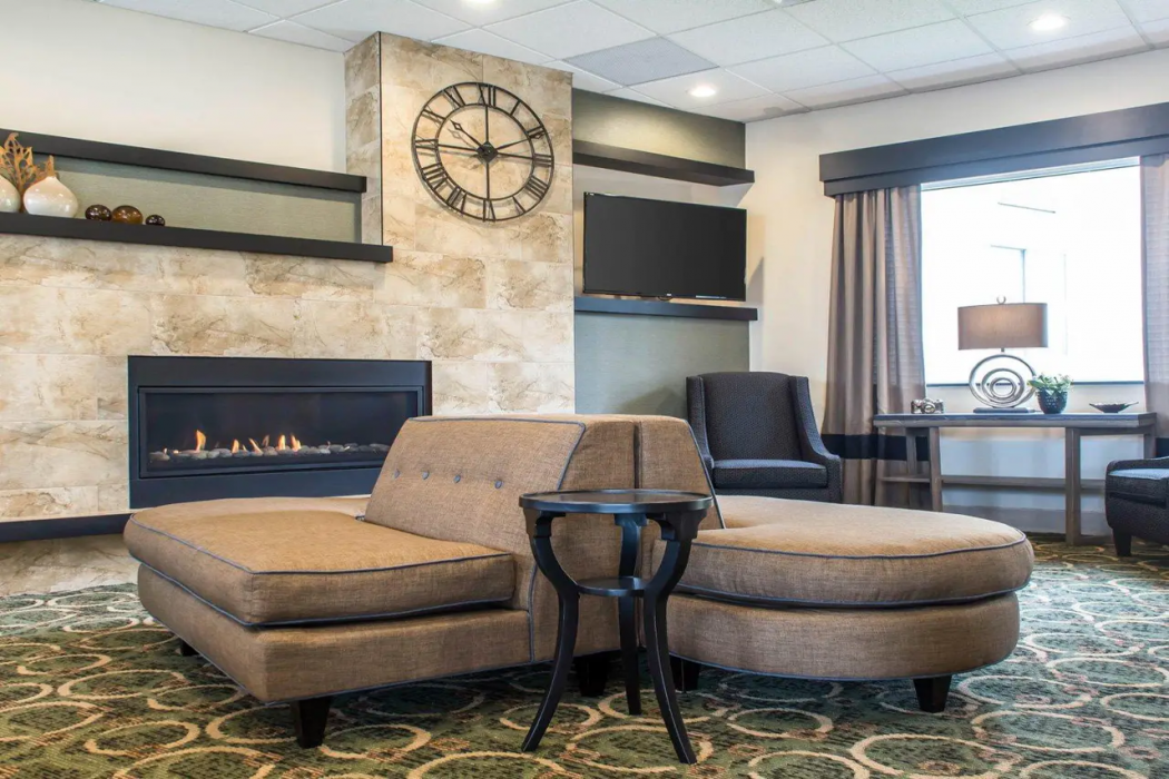 Quality Inn Geneseo 7/33