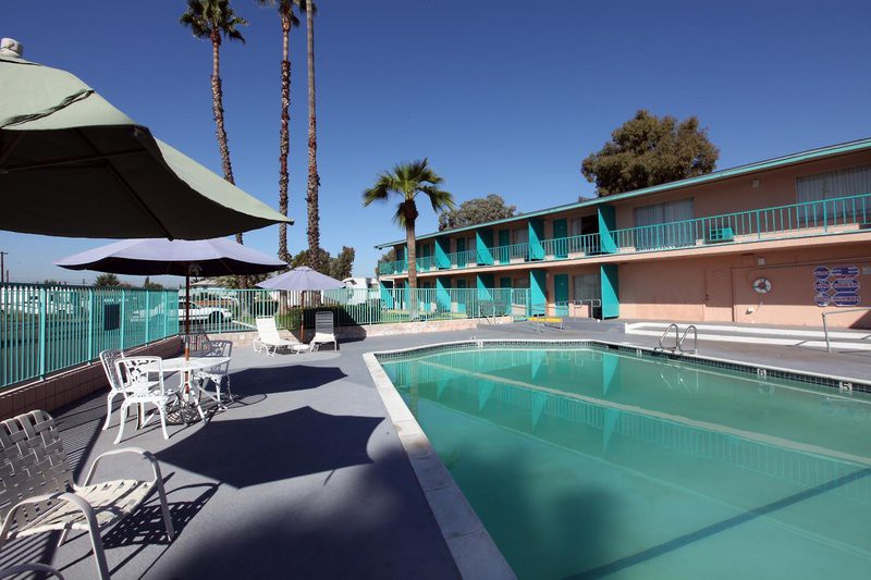 Americas Best Value Inn 13/22