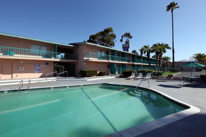Americas Best Value Inn 14/22
