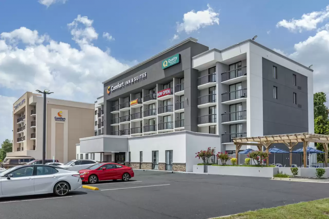 Comfort Inn & Suites Spring Lake - Fayetteville near Fort Bragg 1/26