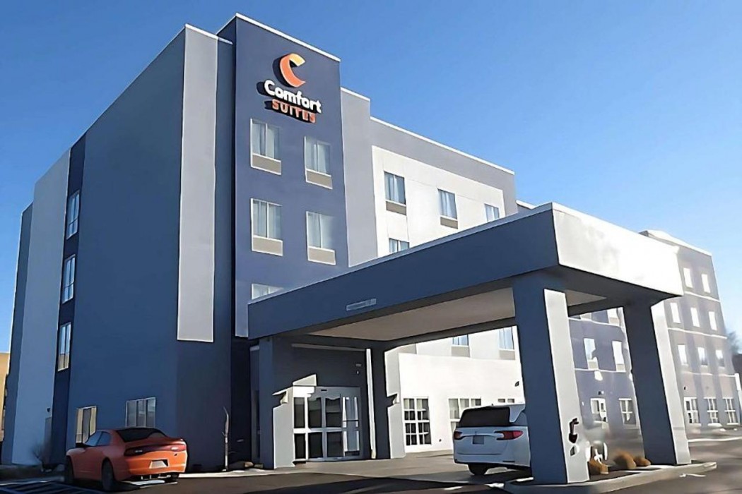 Comfort Suites Richmond - In image
