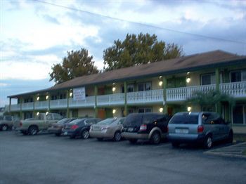 Inn On The Green 1/45