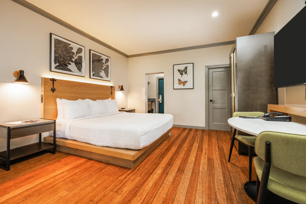 Inn Marin and Suites, an Ascend Collection Hotel 16/45