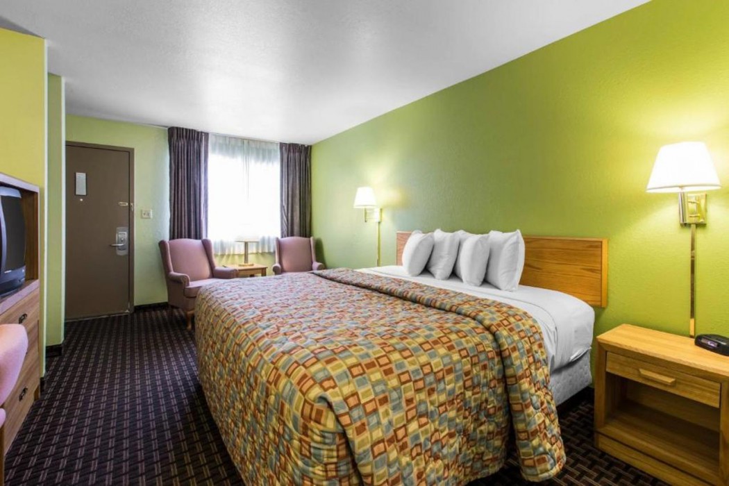 Rodeway Inn Gunnison - Crested Butte 15/29