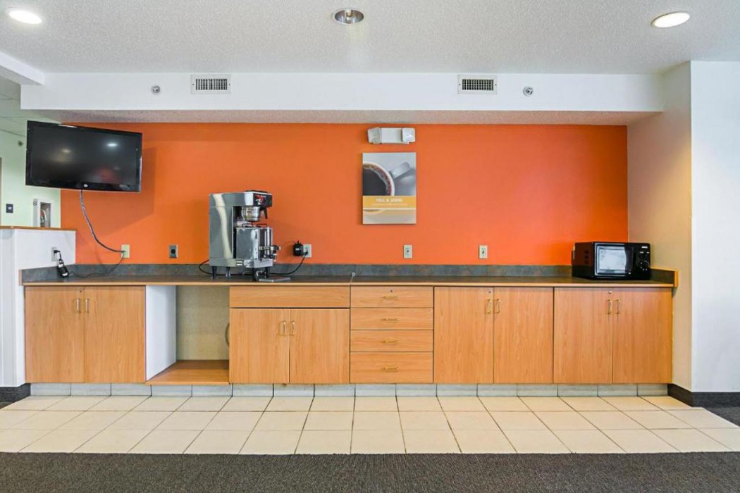 Motel6 Sycamore, IL 25/41