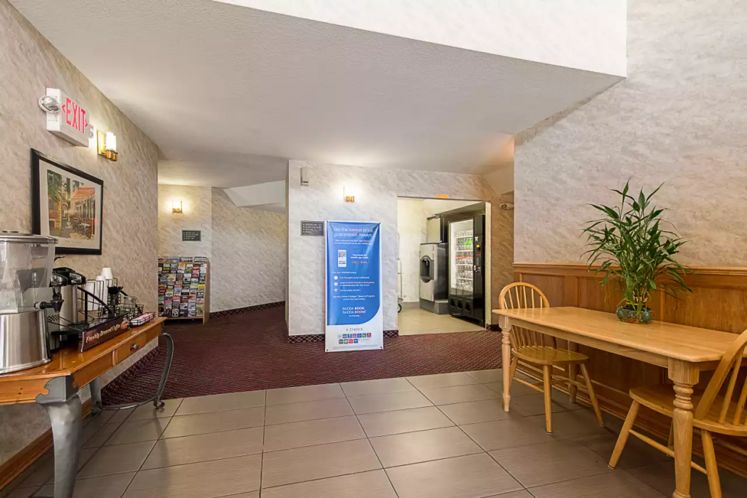Econo Lodge Buckley Bonney Lake 5/21
