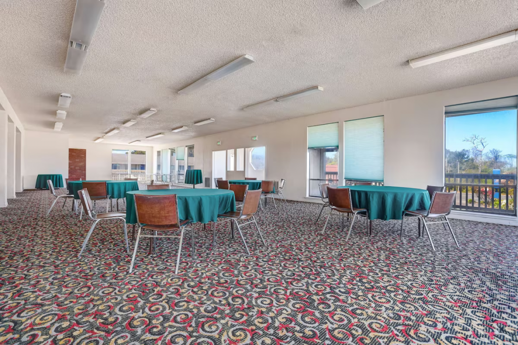Motel6 Fort Bragg, CA 35/49