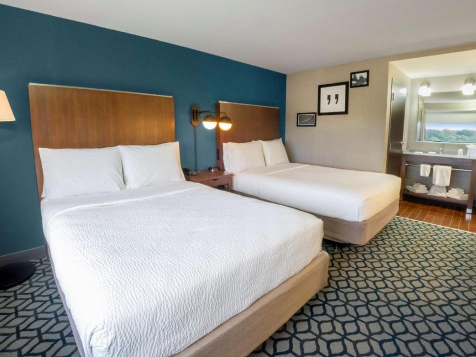 Crowne Plaza Niagara Falls NY Riverside, an IHG Hotel 14/80