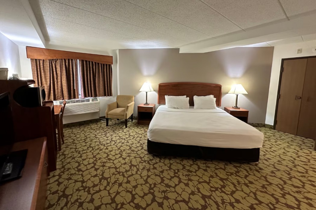 AmericInn by Wyndham Appleton North/Little Chute 10/37