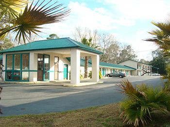Relax Inn Savannah photo1