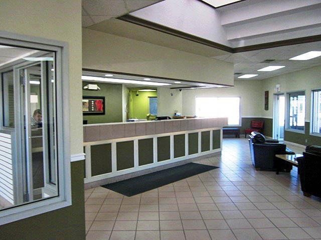 Irish Inn Shamrock TX 5/50