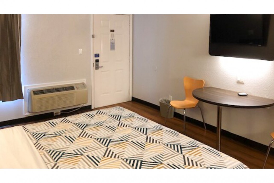 Motel6 Paris, TX 15/51