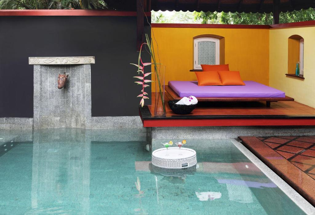 Taj Kumarakom Resort & Spa, Kerala 17/46