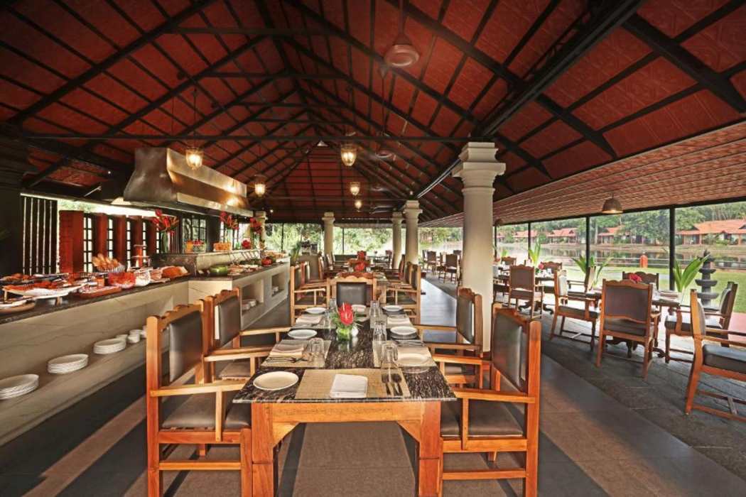 Taj Kumarakom Resort & Spa, Kerala 14/46
