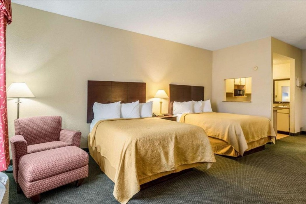 Quality Inn Heber Springs, AR 19/30