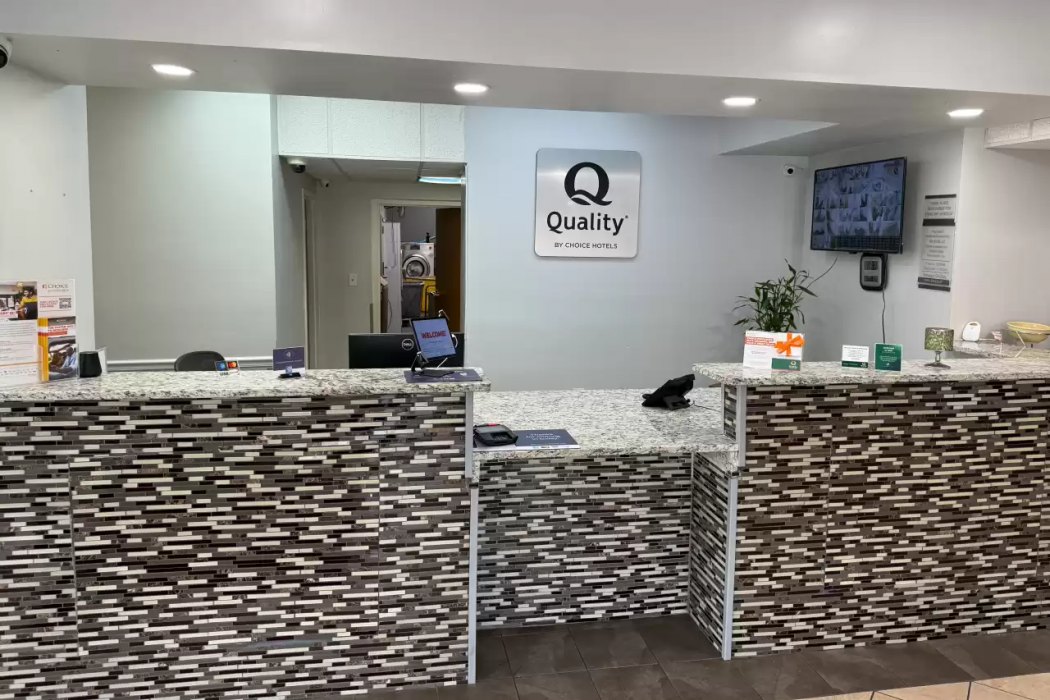 Quality Inn & Suites Biloxi - Ocean Springs 7/25