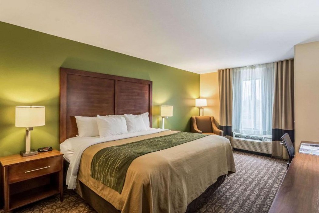Comfort Inn & Suites Panama City North 10/32