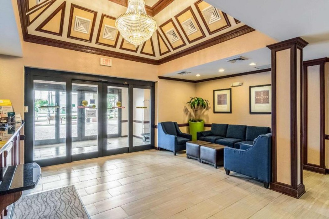 Comfort Inn & Suites Panama City North 4/32