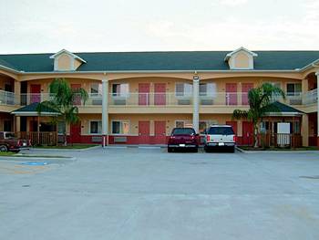 Symphony Inn and Suites image