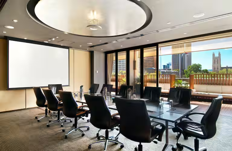 Hilton Adelaide 36/80