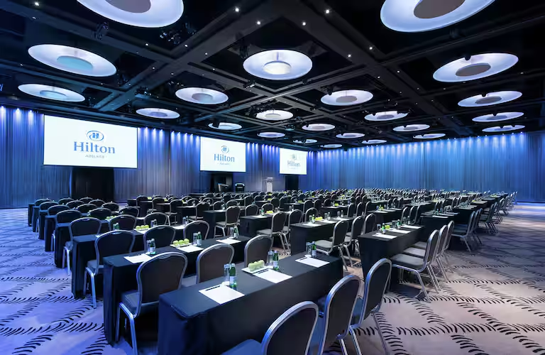 Hilton Adelaide 27/80