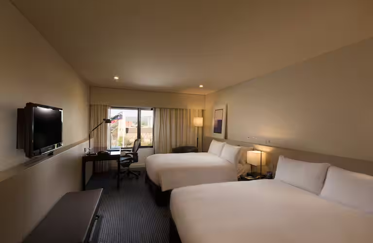 Hilton Adelaide 7/80