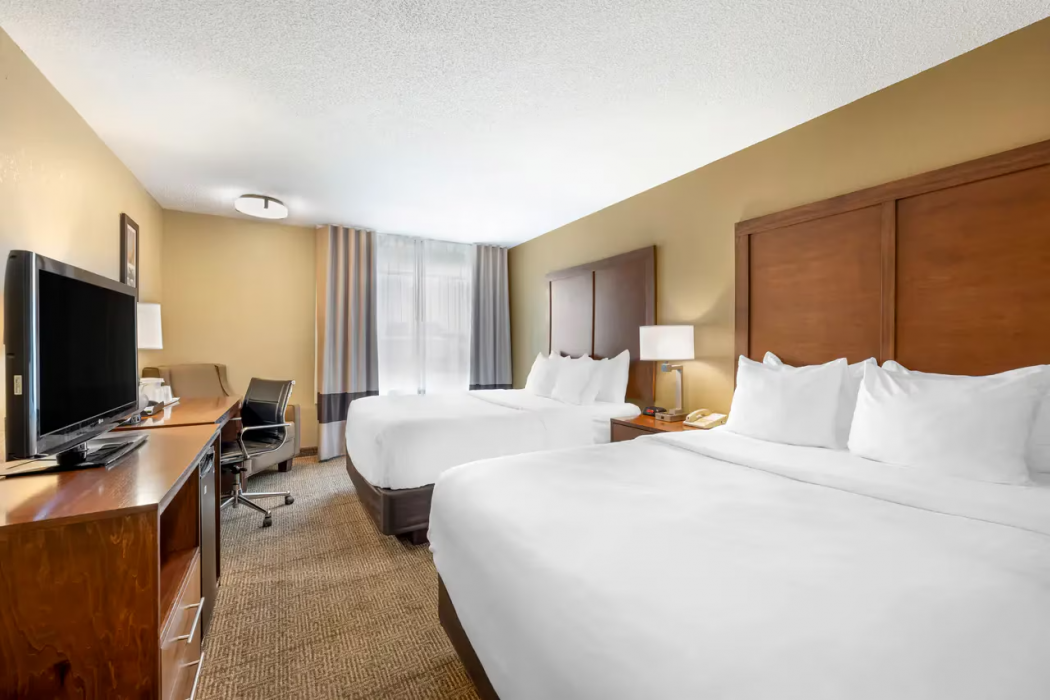 Comfort Inn Lexington 8/23