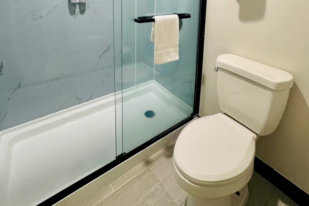 Quality Inn & Suites Wytheville 15/26