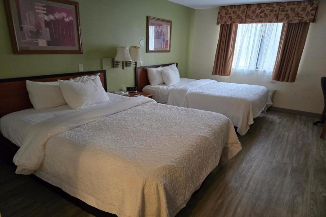 Quality Inn Durand I-69 11/24