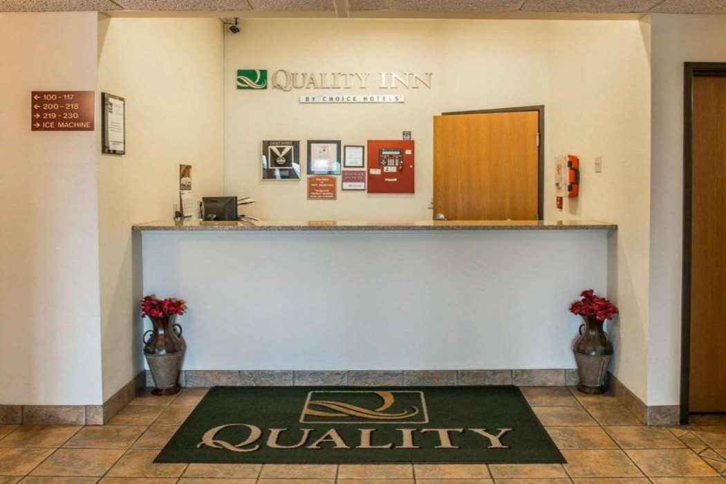 Quality Inn Durand I-69 7/24