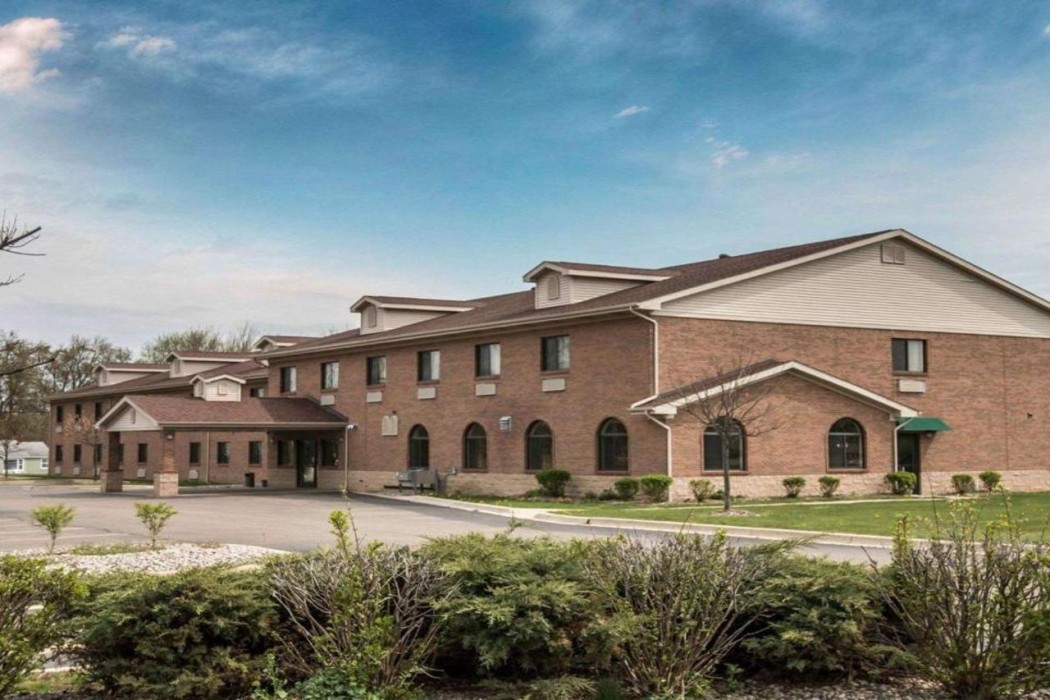 Quality Inn Durand I-69 2/24