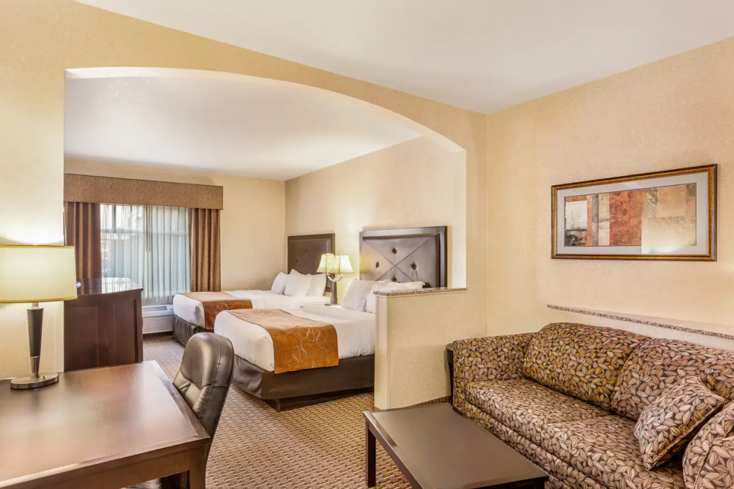 Comfort Suites Moses Lake 19/35
