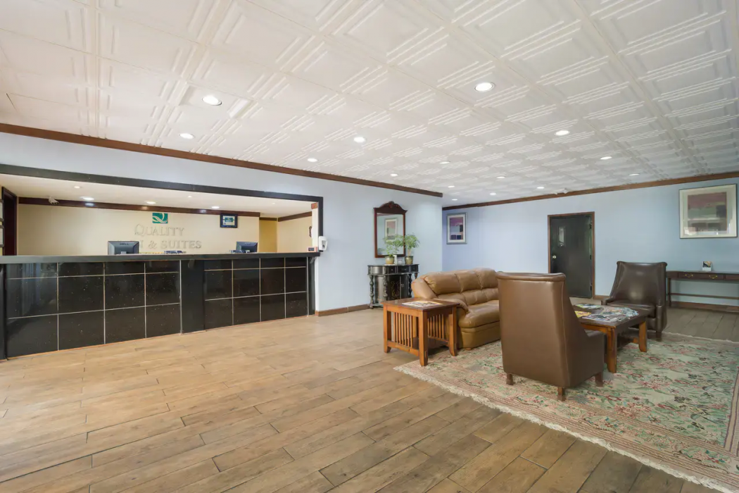 Quality Inn and Suites Conference Center Statesboro Historic District 6/33