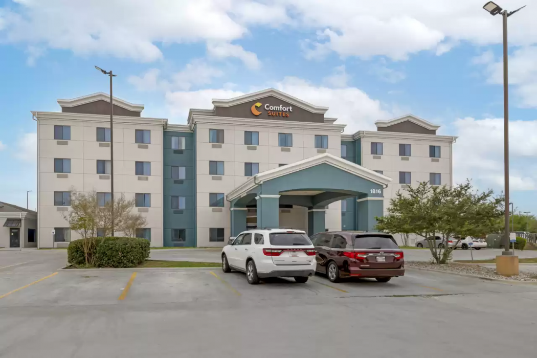 Comfort Suites Copperas Cove TX 1/32