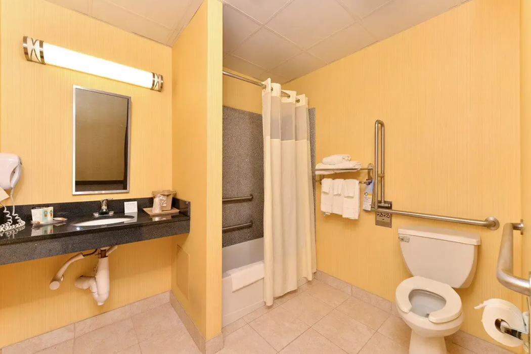 Quality Suites Stratford CT 19/37
