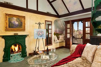 Victorian Mansion at Los Alamos 1/15