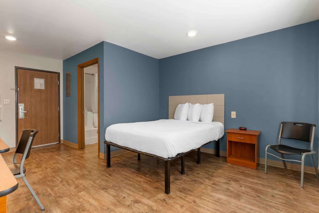 WoodSpring Suites Fayetteville I-49 4/10