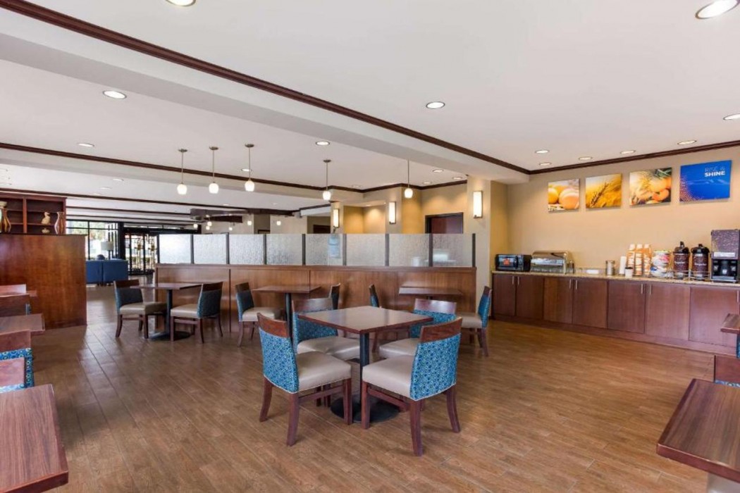 Comfort Suites Saraland - North Mobile 13/27