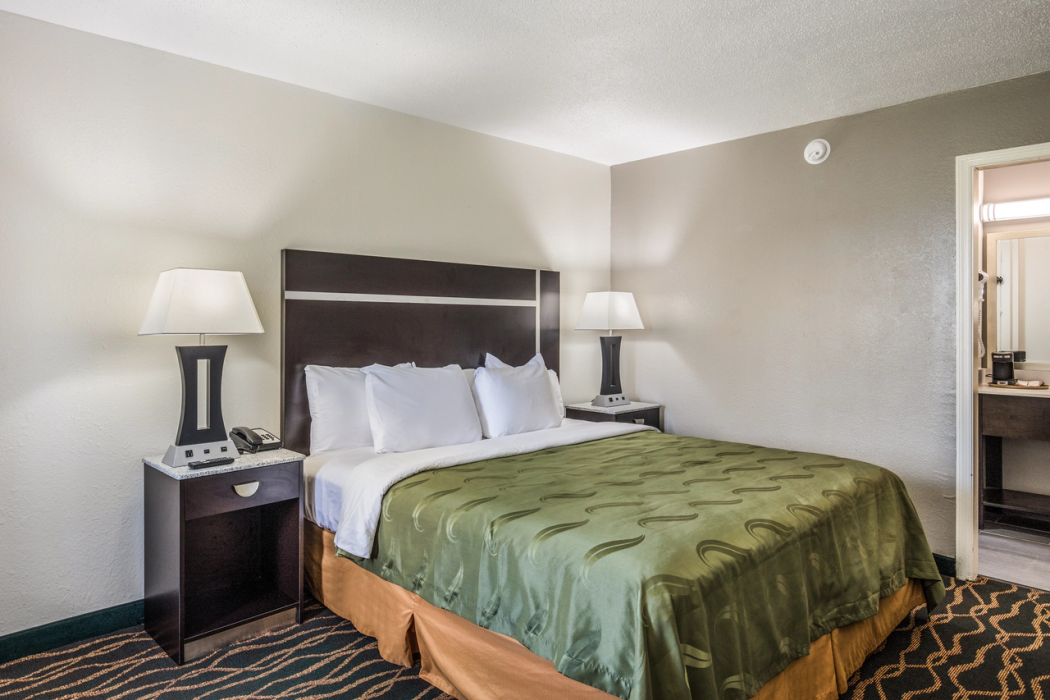 Quality Inn & Suites Conference Center 12/19