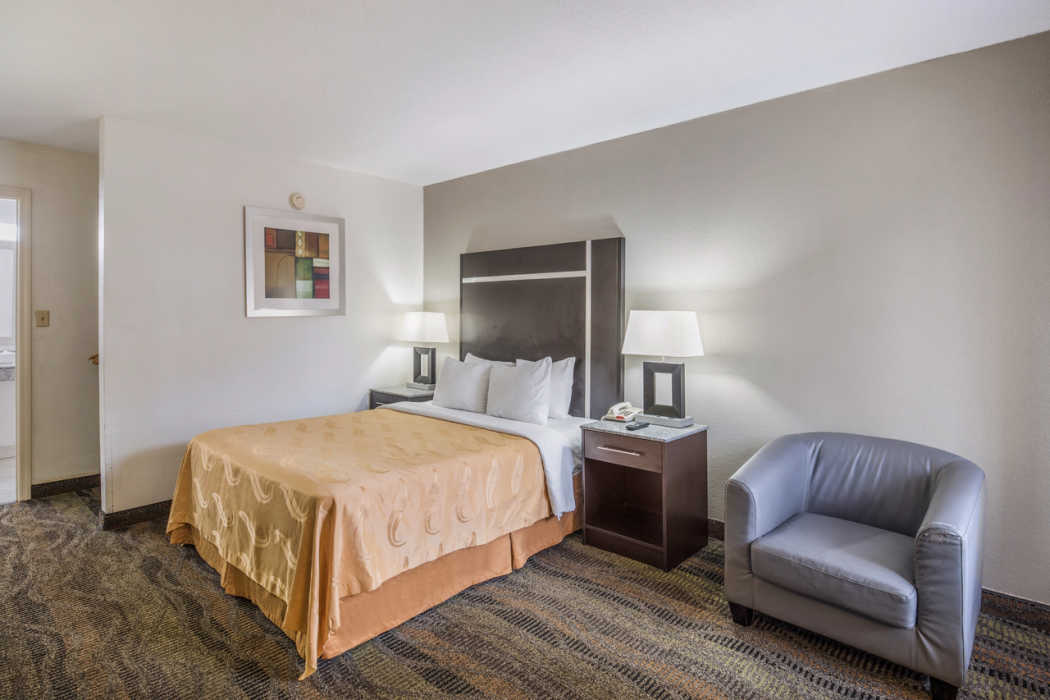 Quality Inn & Suites Conference Center 11/19