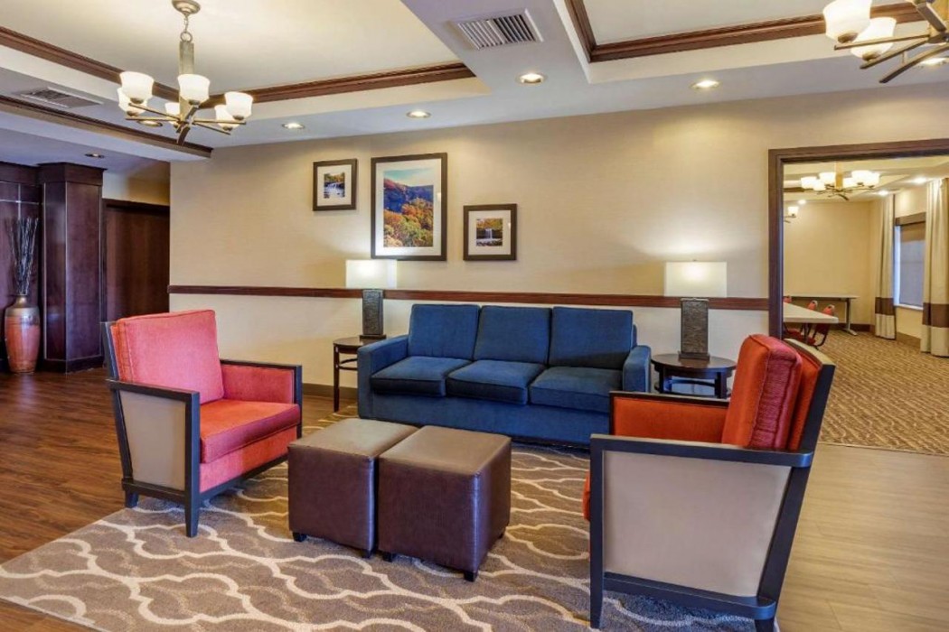 Comfort Inn & Suites Russellville I-40 4/21